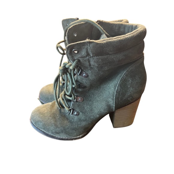 Womens Olive Green Lace Up Heeled Ankle Boots Stacked Heel Zip Closure - Picture 4 of 5